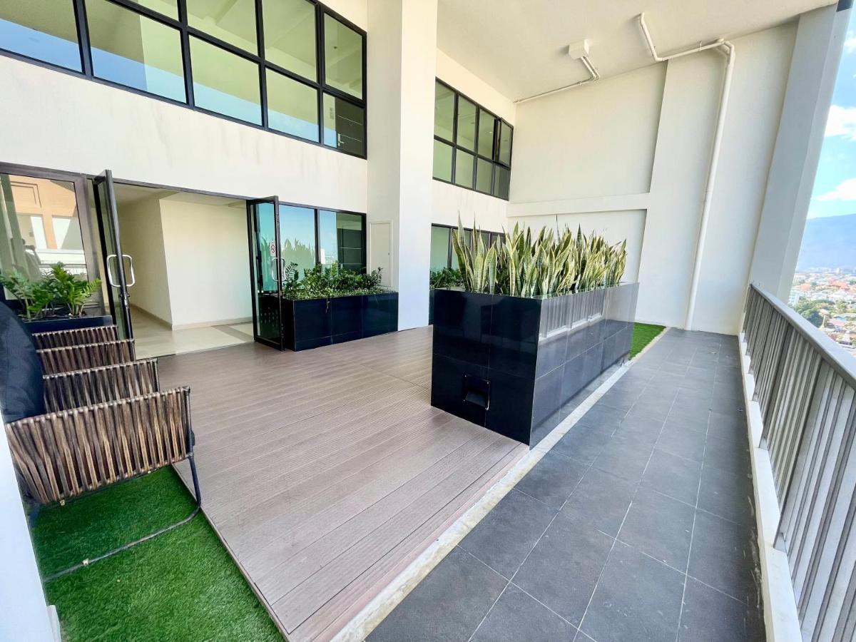 The Astra Condo 2 Bedrooms By Ping Chiang Mai Luaran gambar